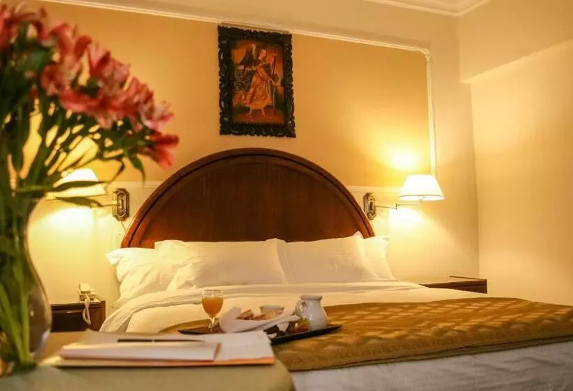 هتل Coloso Potosi