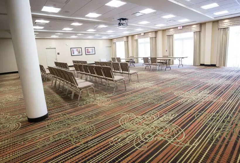 Hotelli Hampton Inn Elliot Lake