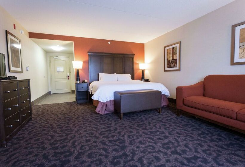 בית מלון כפרי Hampton Inn Elliot Lake