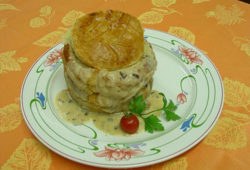 فندق Hostellerie De La Bouriane