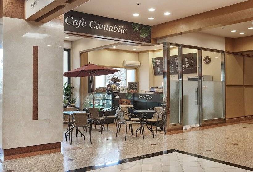 בית מלון כפרי Kumho Seorak Resort