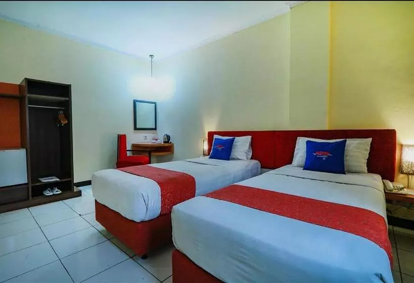 Szálloda Marlin Pekalongan