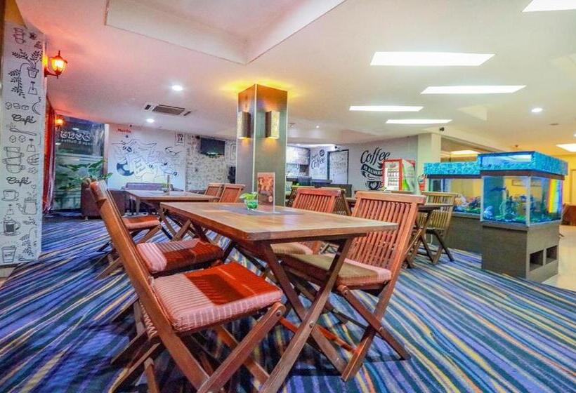 فندق Marlin Pekalongan