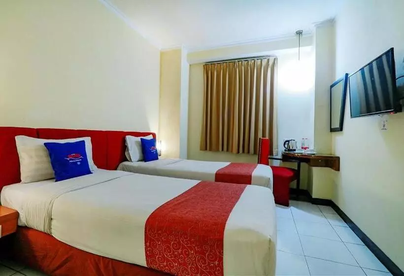 فندق Marlin Pekalongan