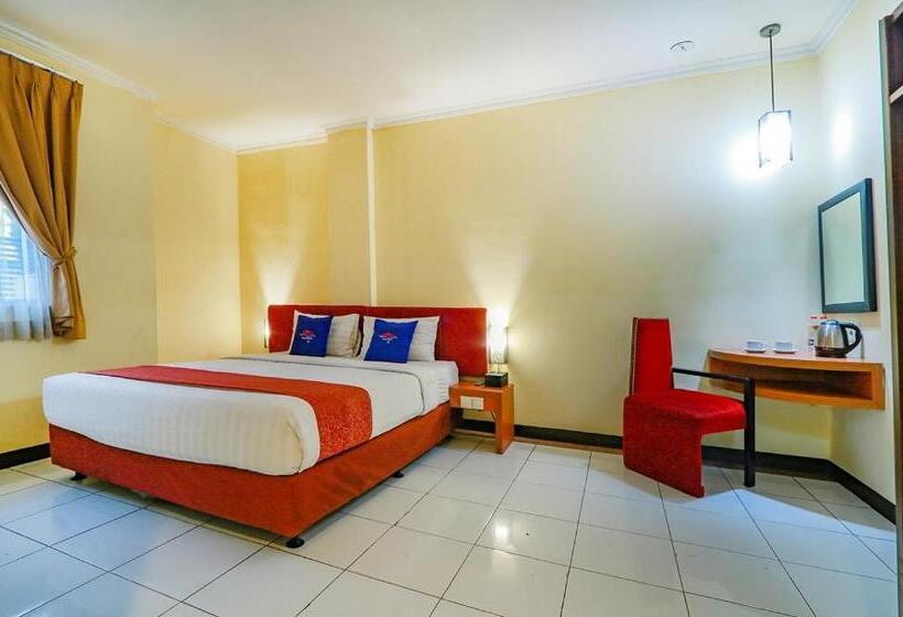 فندق Marlin Pekalongan