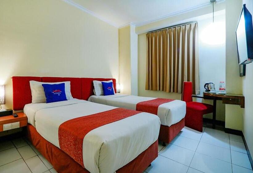 فندق Marlin Pekalongan