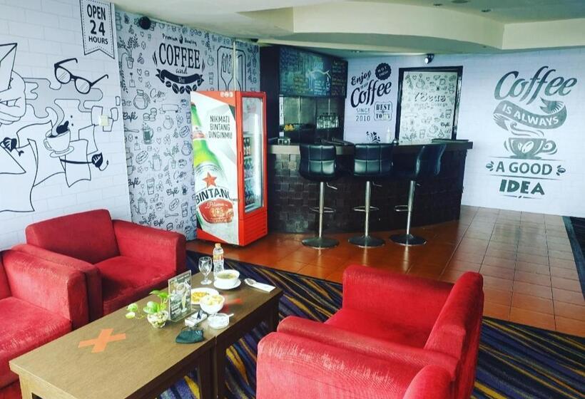 فندق Marlin Pekalongan