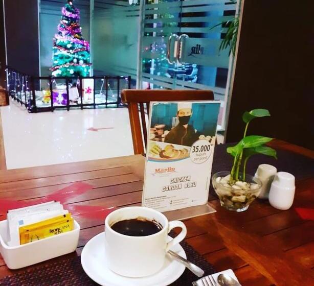 فندق Marlin Pekalongan