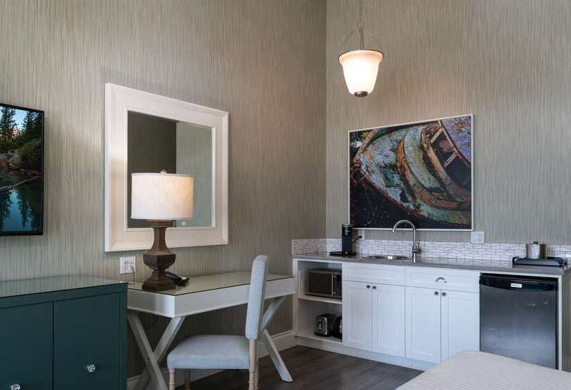 Prestige Oceanfront Resort, Worldhotels Luxury