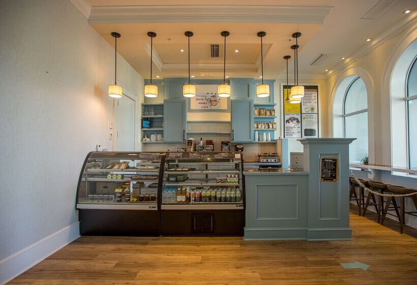 Prestige Oceanfront Resort, Worldhotels Luxury