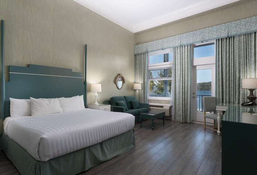 Prestige Oceanfront Resort, Worldhotels Luxury