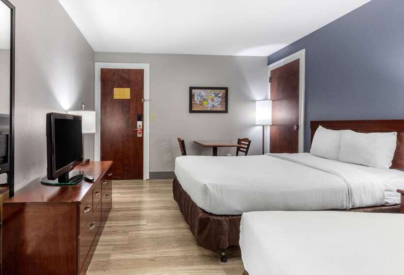 호텔 Quality Inn & Suites