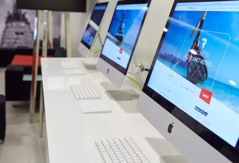 Hotel Red Planet Manila Malate Mabini