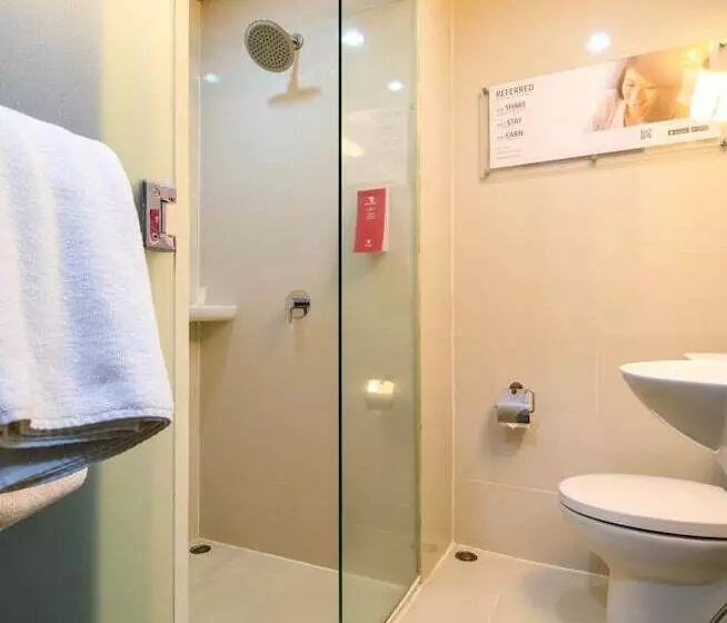 Hotel Red Planet Manila Malate Mabini