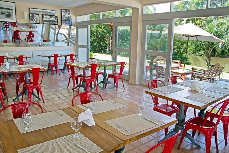 בית מלון כפרי Riverside