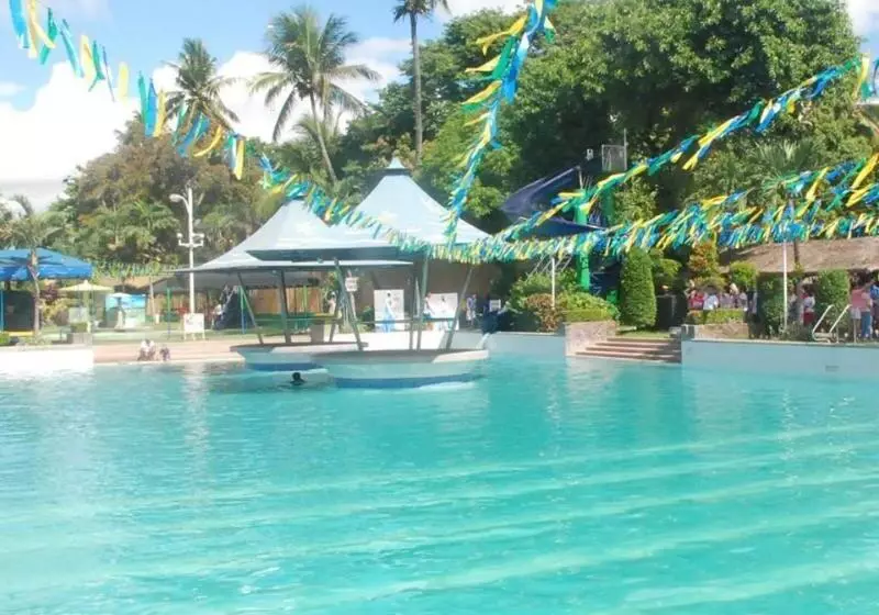 هتل Riverview Resort And Conference Center