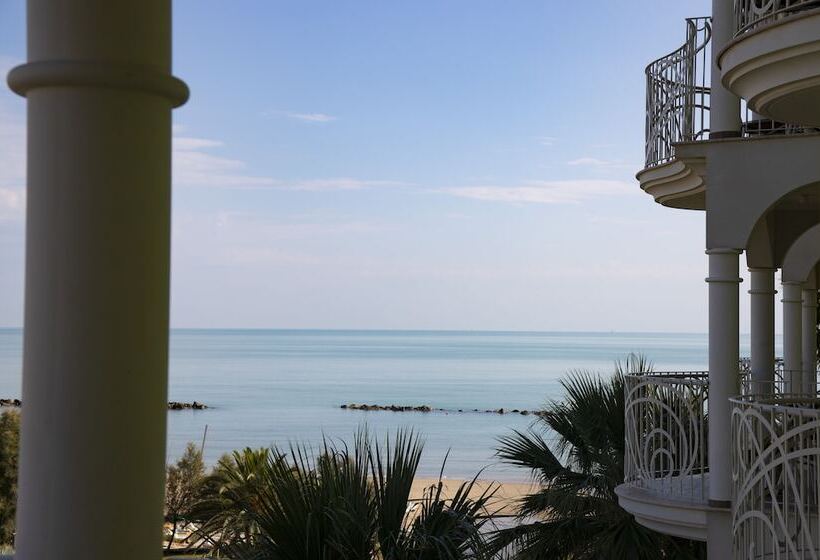 호텔 Smeraldo Suites & Spa