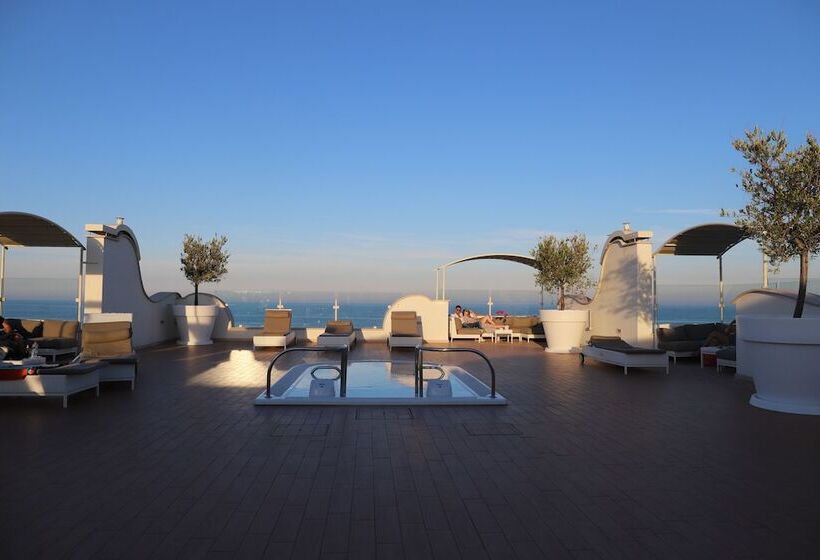 호텔 Smeraldo Suites & Spa