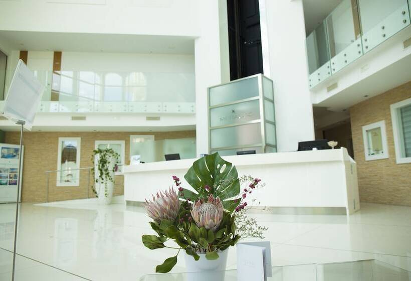 호텔 Smeraldo Suites & Spa