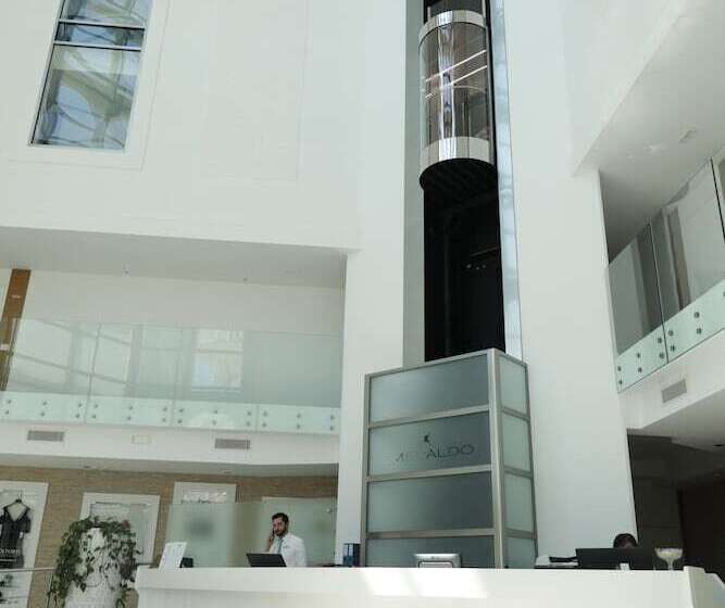 호텔 Smeraldo Suites & Spa