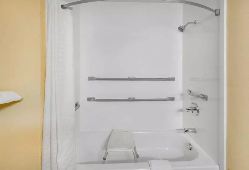 酒店 Super 8 By Wyndham Waynesburg