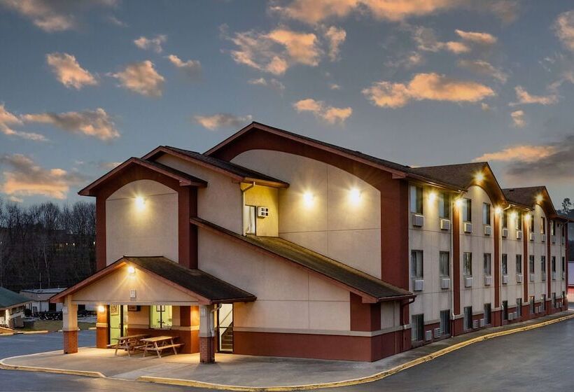 酒店 Super 8 By Wyndham Waynesburg