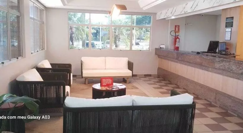 בית מלון כפרי Victoria Plaza