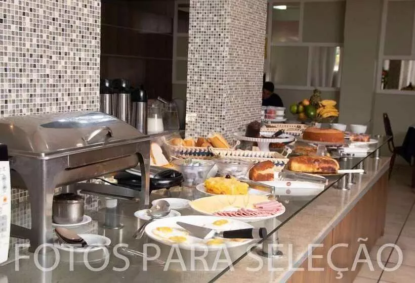 בית מלון כפרי Victoria Plaza