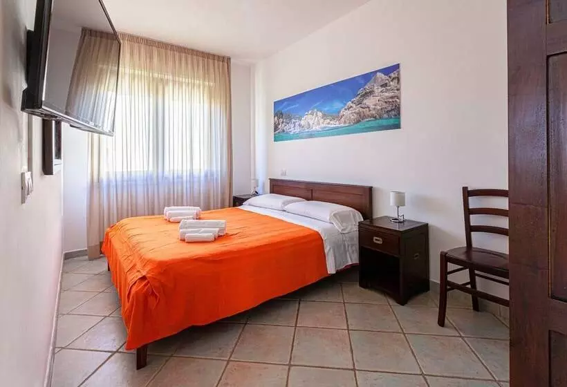 اقامتگاه Appartamenti Le Maree