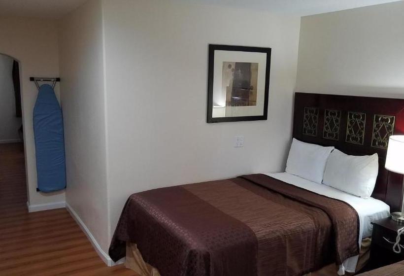 ホテル Americas Best Value Inn & Suites Escondido
