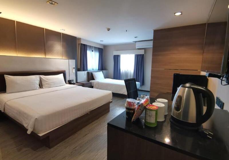 Hotel Citin Sukhumvit 11 Nana Bangkok By Compass Hospitality