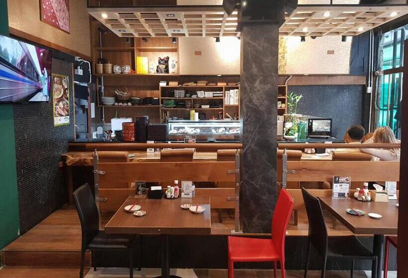 Hotel Citin Sukhumvit 11 Nana Bangkok By Compass Hospitality