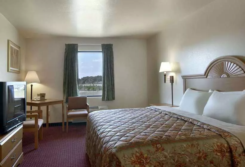 酒店 Days Inn By Wyndham Centre