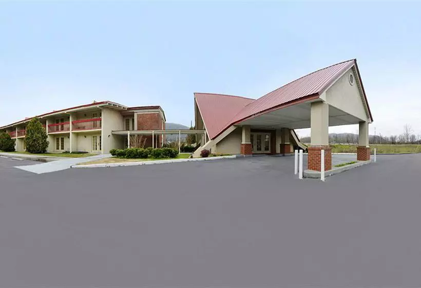 Отель Dalton Inn