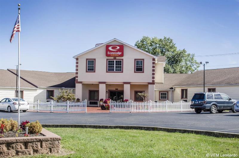 فندق Hometowne Studios By Red Roof Denver, Pa