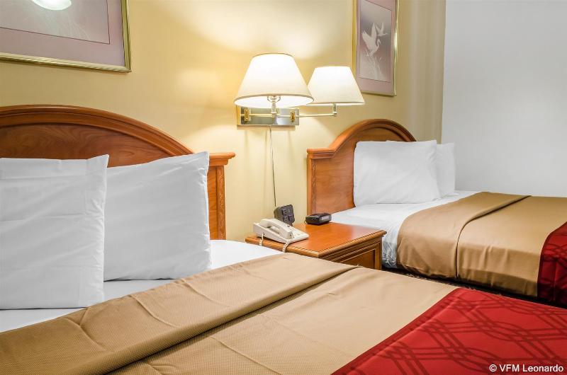 فندق Hometowne Studios By Red Roof Denver, Pa