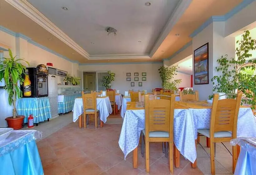 Отель Mandalinn