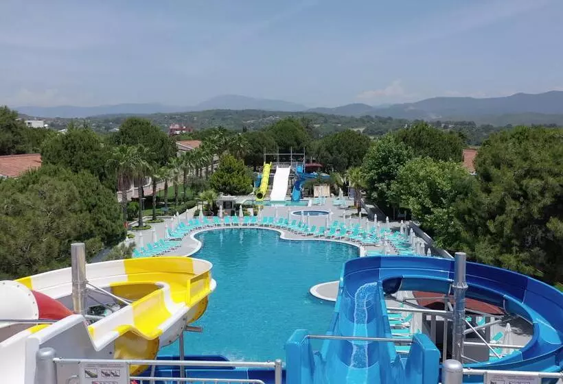 Aska Costa Holiday Club