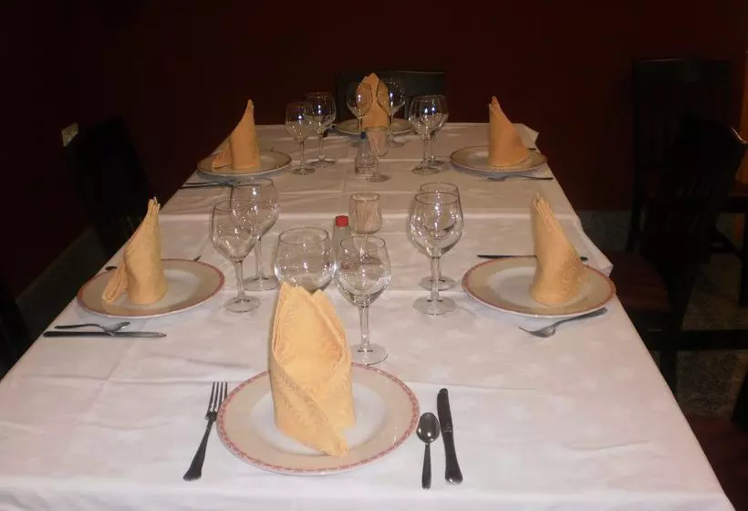 Отель Peñarroya