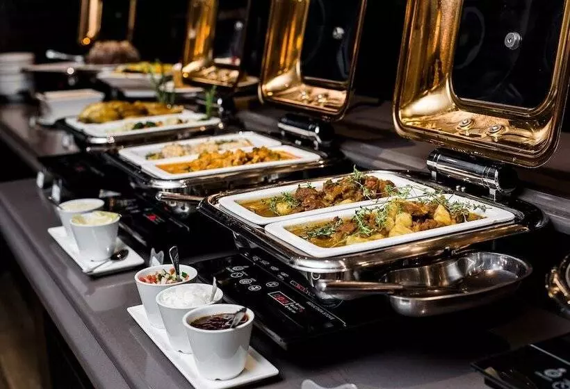 Premier Hotel Quatermain