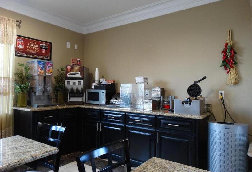 호텔 Regency Inn & Suites Baytown