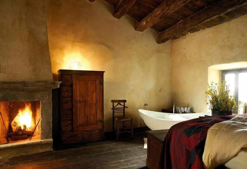 בית מלון כפרי Sextantio Albergo Diffuso