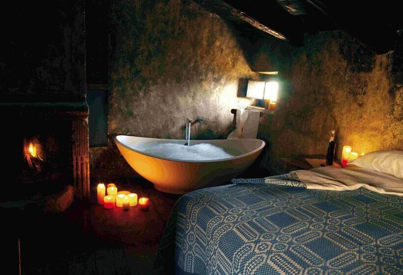 ホテル Sextantio Albergo Diffuso