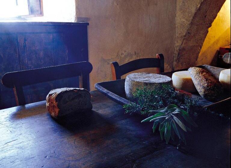 ホテル Sextantio Albergo Diffuso