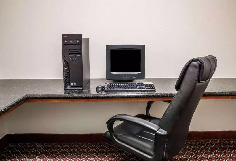 酒店 Super 8 By Wyndham Brookshire Tx