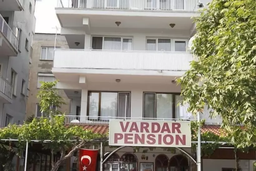 ホテル Vardar Pension