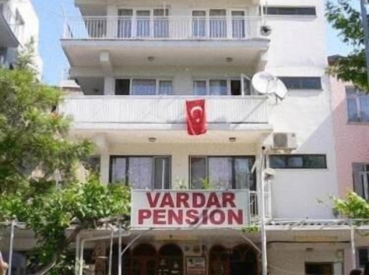 בית מלון כפרי Vardar Pension
