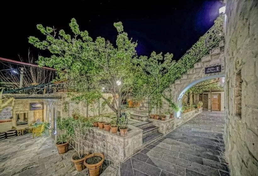 膳宿费 Elysee Cave House