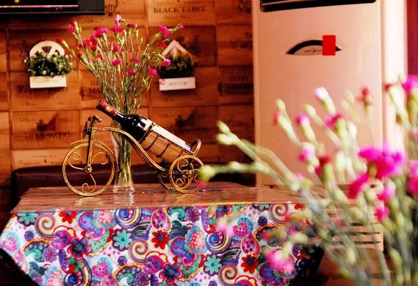 호스텔 The Classic Courtyard