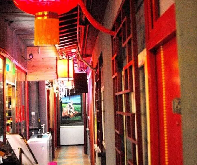 호스텔 The Classic Courtyard